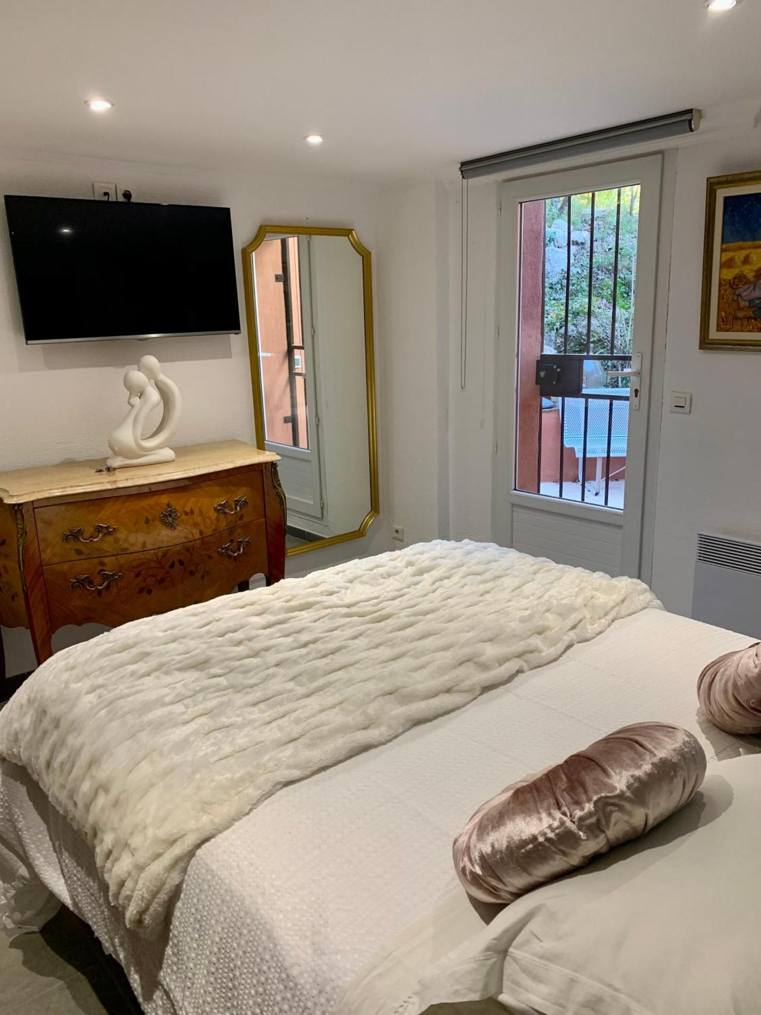 Appartement De Caractere Le Camelia, 56M², Dans Propriete Au Calme Avec Piscine By Le Mas De Louise Et Sacha Solliès-Toucas Exterior foto